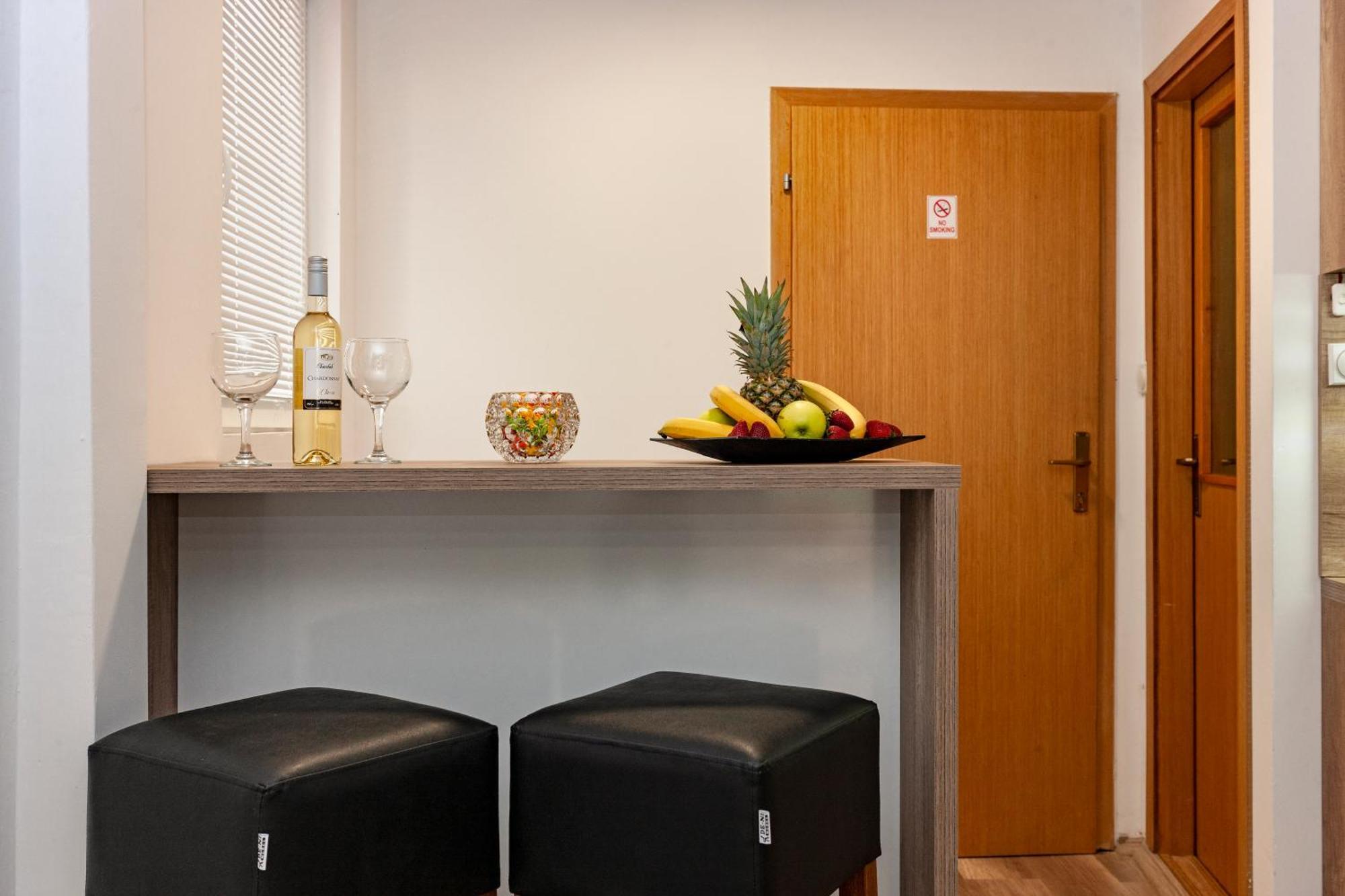 Pearl'S Apartments Ohrid Bagian luar foto