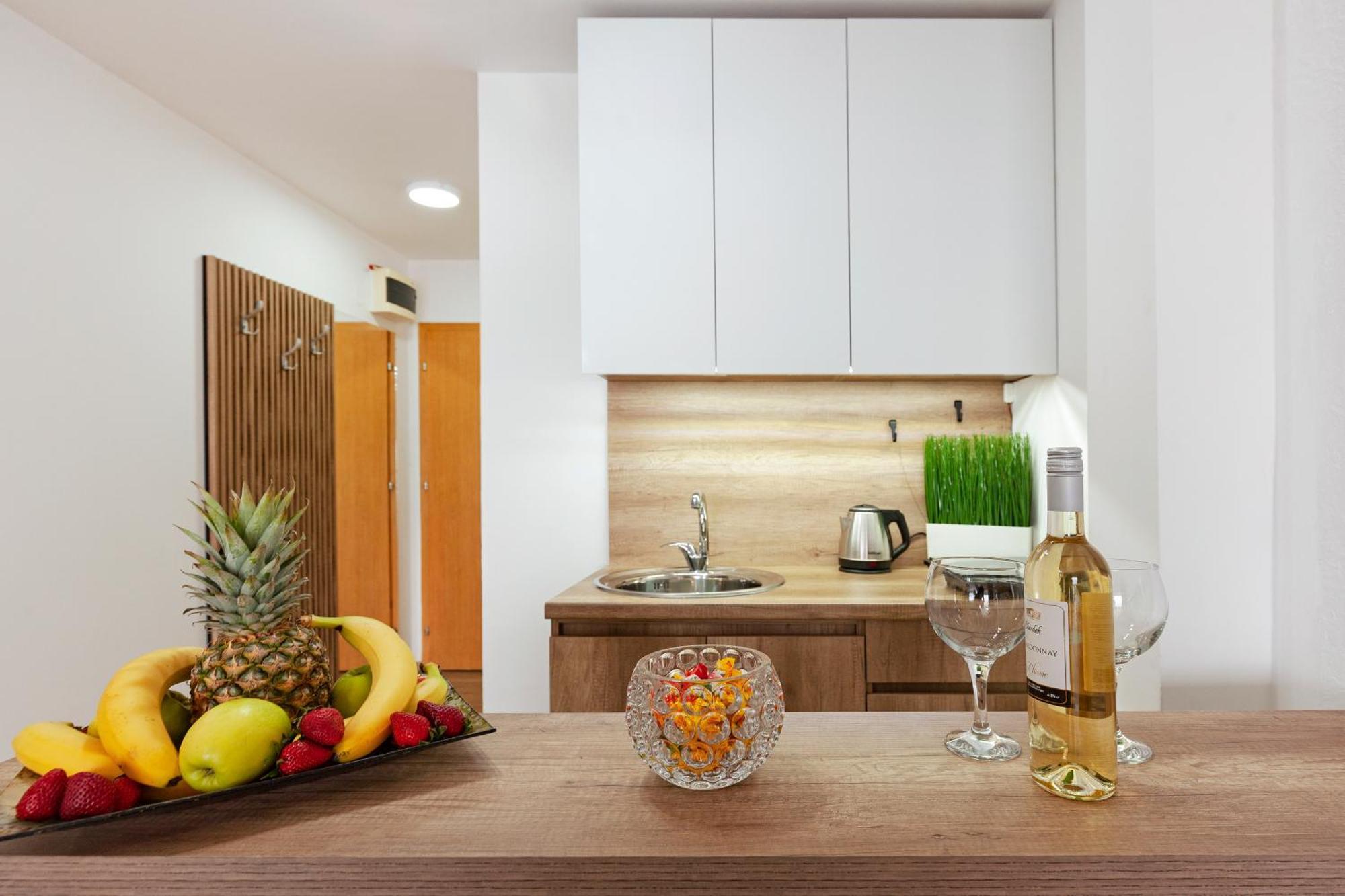 Pearl'S Apartments Ohrid Bagian luar foto