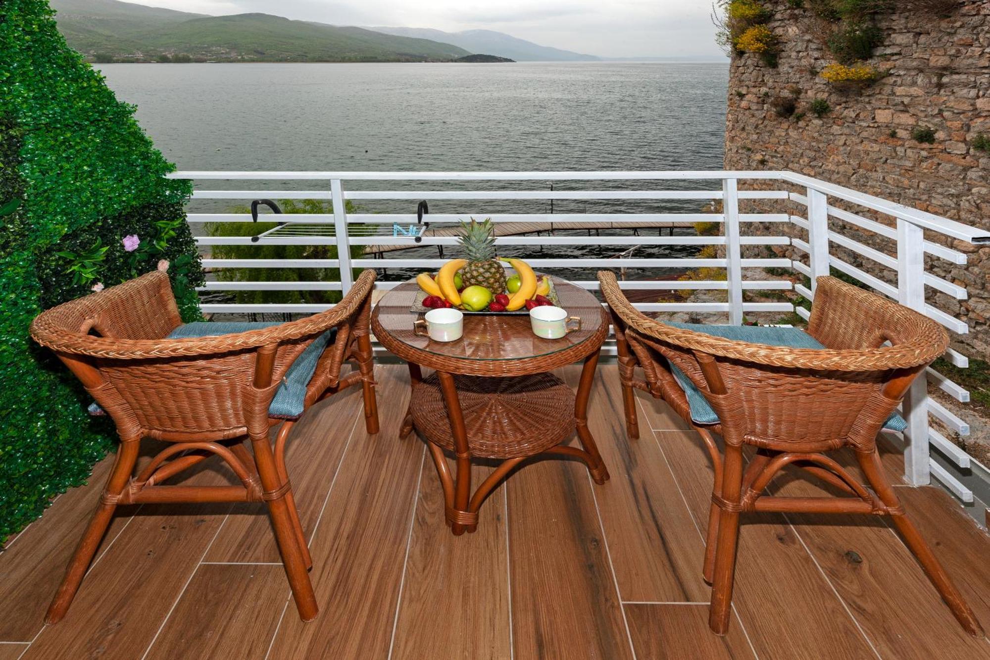 Pearl'S Apartments Ohrid Bagian luar foto