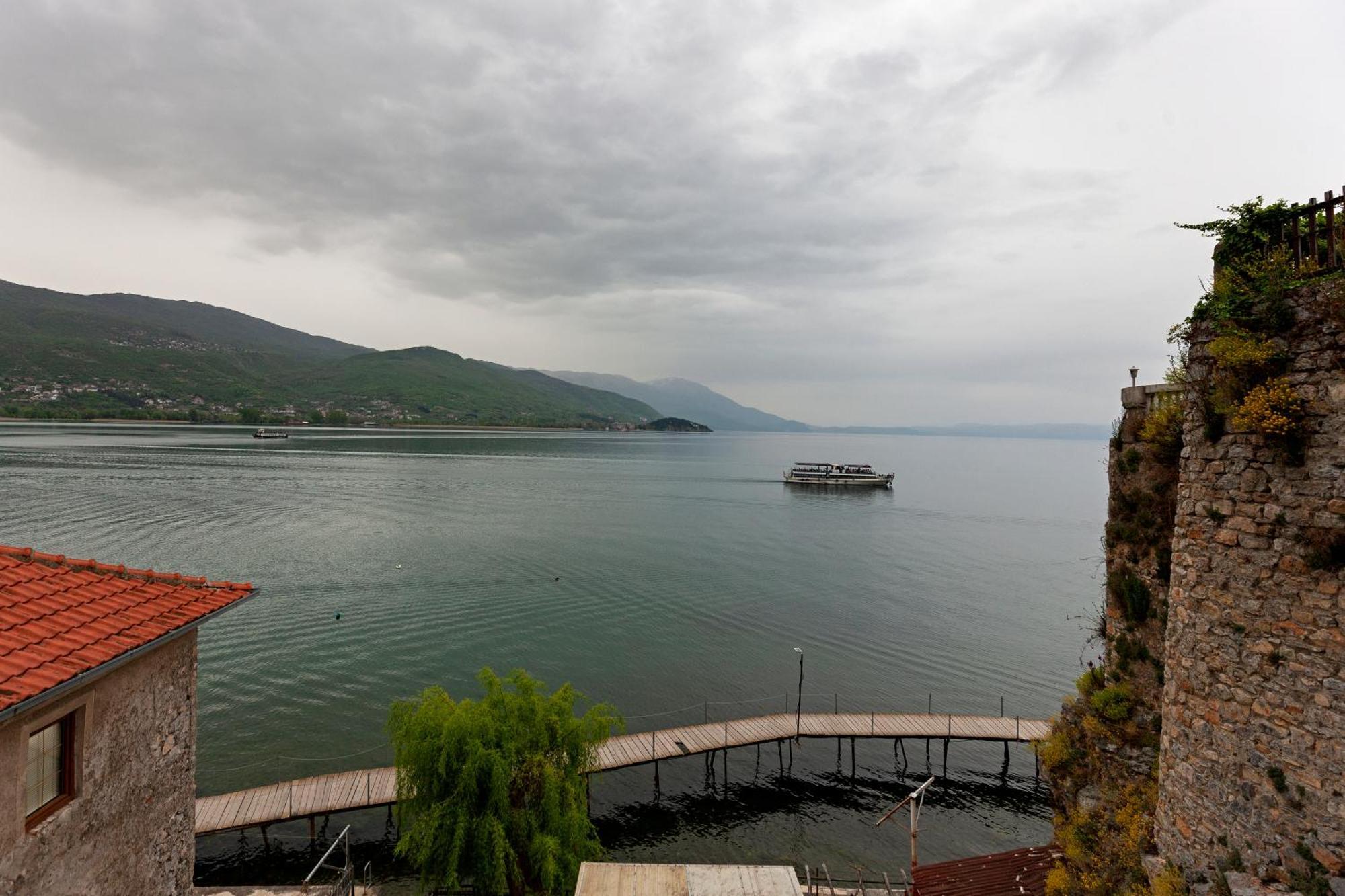 Pearl'S Apartments Ohrid Bagian luar foto